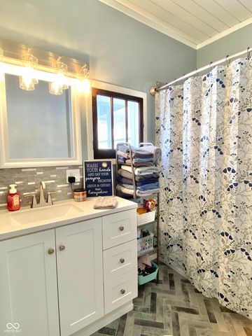 19 Highland Street, Greencastle, IN 46135