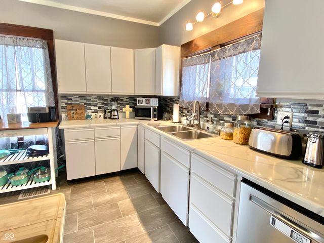 19 Highland Street, Greencastle, IN 46135