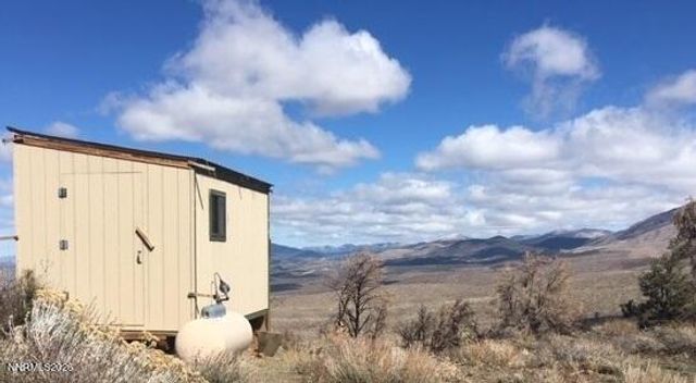 8522 Pinenut Creek Road, Gardnerville, NV 89410