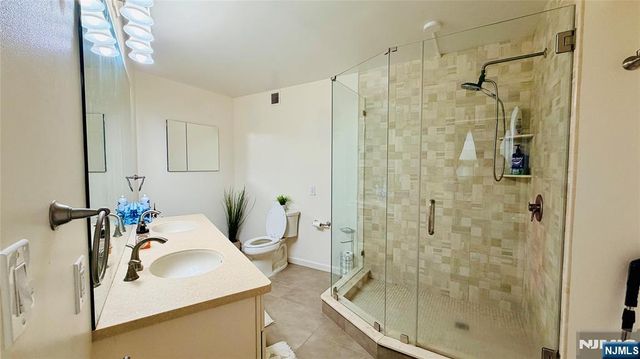 2 Horizon Road G20, Fort Lee, NJ 07024