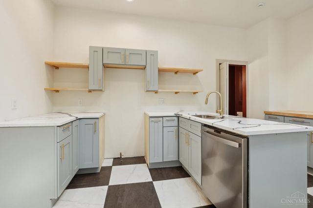 4214 Cherry Street, Cincinnati, OH 45223