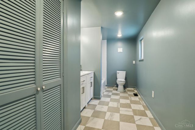 4214 Cherry Street, Cincinnati, OH 45223