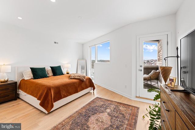 237 KRAMS AVE, Philadelphia, PA 19128