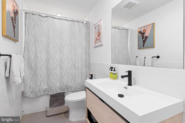 237 KRAMS AVE, Philadelphia, PA 19128