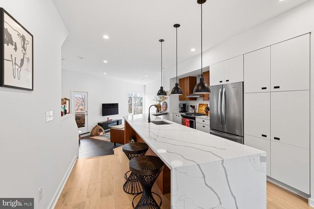 237 KRAMS AVE, Philadelphia, PA 19128