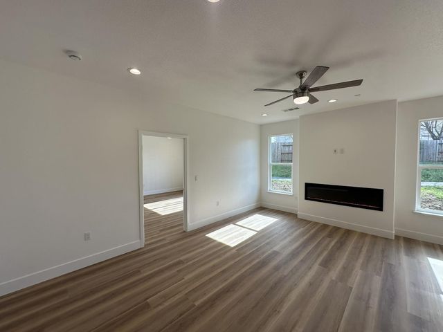 122 Gold Creek Ct, Valley Springs, CA 95252