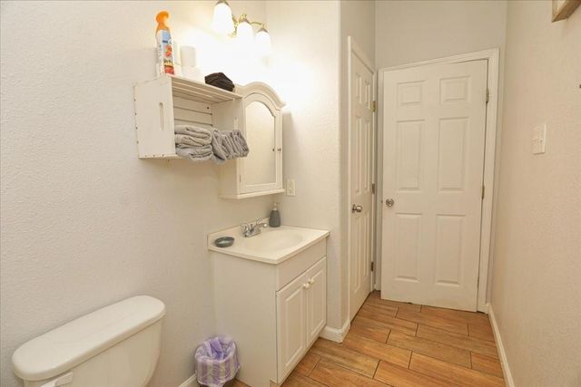 13121 Vickery Street 5, Houston, TX 77039