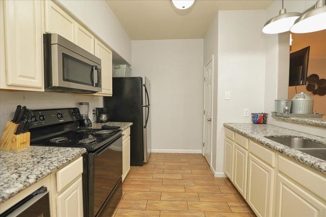 13121 Vickery Street 5, Houston, TX 77039