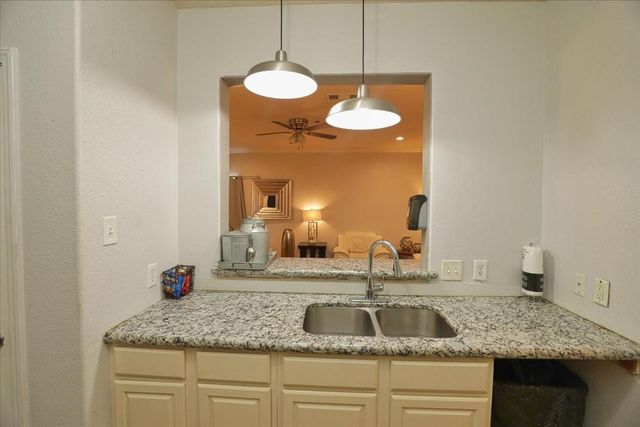 13121 Vickery Street 5, Houston, TX 77039