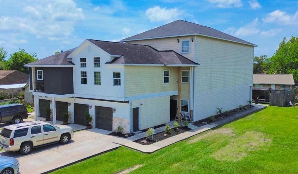 13121 Vickery Street 5, Houston, TX 77039