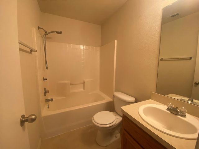 2302 Coleman Avenue, Fort Worth, TX 76105