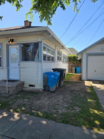 528 I St, Marysville, CA 95901
