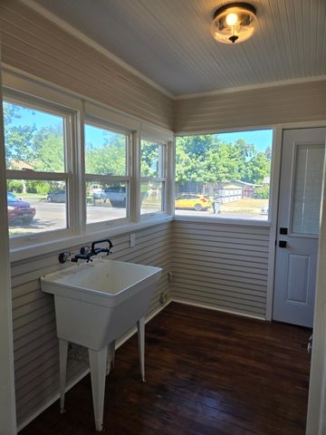 528 I St, Marysville, CA 95901