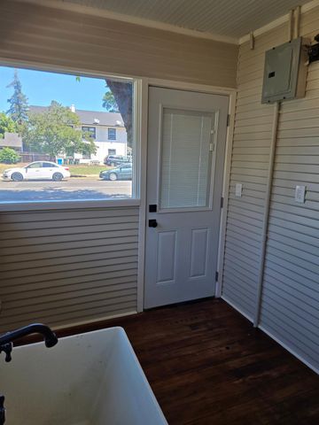 528 I St, Marysville, CA 95901