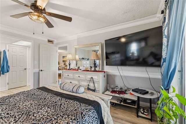 3983 LAKE BAYSHORE DRIVE F-508, Bradenton, FL 34205