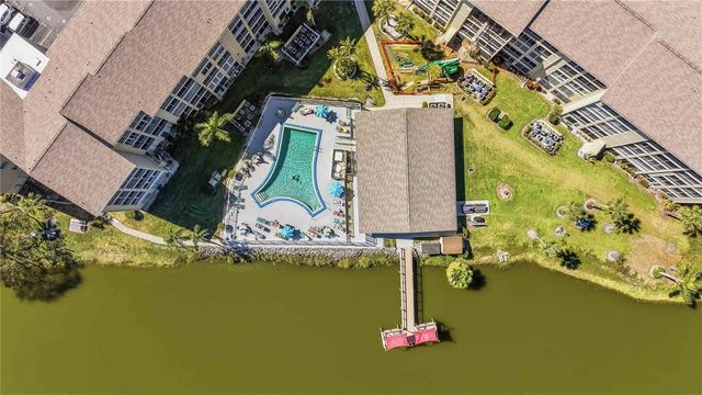 3983 LAKE BAYSHORE DRIVE F-508, Bradenton, FL 34205