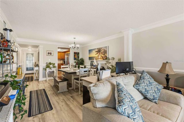 3983 LAKE BAYSHORE DRIVE F-508, Bradenton, FL 34205