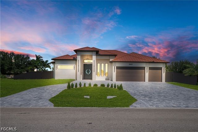 2421 Santa Barbara BLVD N, Cape Coral, FL 33993