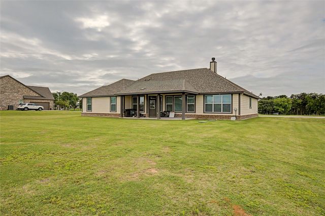 185 Chester Road, Springtown, TX 76082
