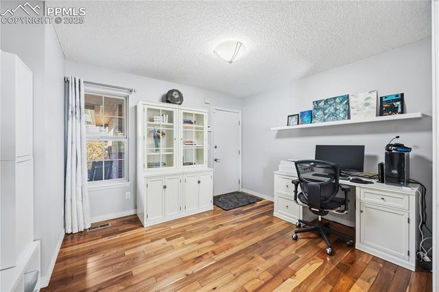 2135 Glenhill Road, Colorado Springs, CO 80906