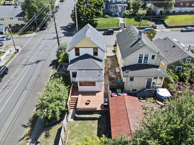 1692 FRANKLIN Ave, Astoria, OR 97103