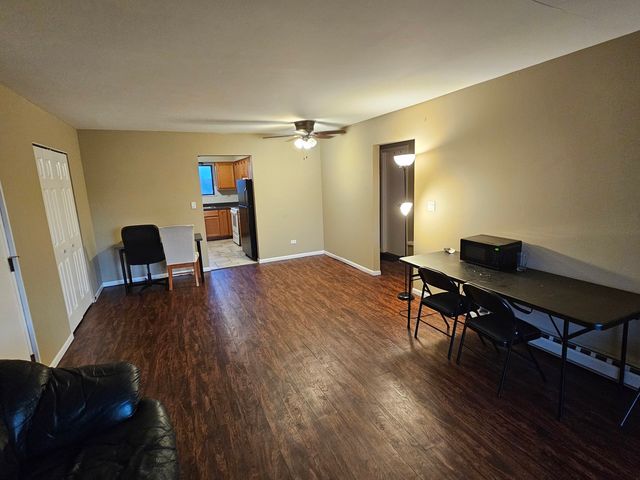 737 Lippert Lane 3S, Glendale Heights, IL 60139