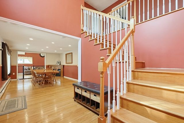 49 Brown St, Attleboro, MA 02703