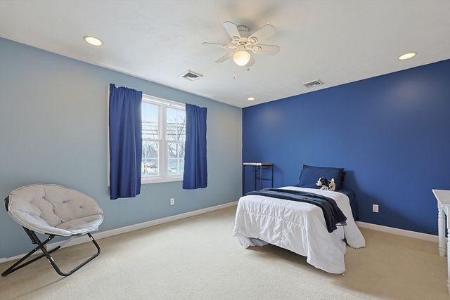 49 Brown St, Attleboro, MA 02703