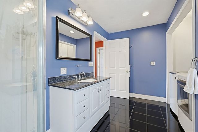 49 Brown St, Attleboro, MA 02703