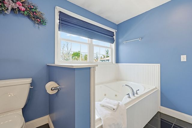 49 Brown St, Attleboro, MA 02703