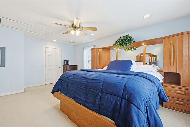 49 Brown St, Attleboro, MA 02703