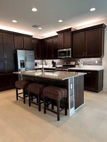 11784 SW Hawthorne Hill Road, Port St Lucie, FL 34987