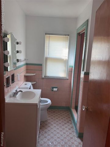 4331 Balfour Road, Detroit, MI 48224