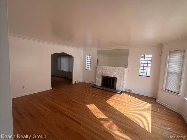 4331 Balfour Road, Detroit, MI 48224