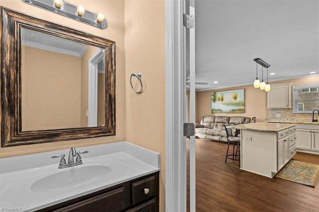 381 Capistrano Shores Boulevard, Lexington, NC 27292