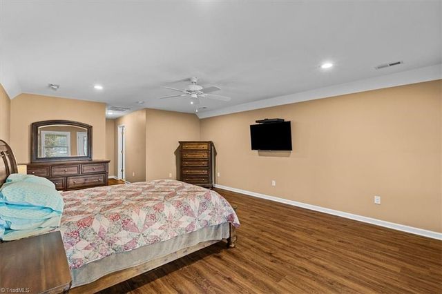 381 Capistrano Shores Boulevard, Lexington, NC 27292