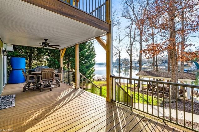 381 Capistrano Shores Boulevard, Lexington, NC 27292