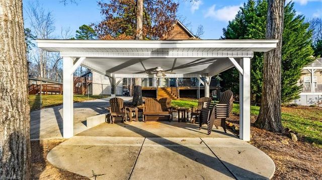 381 Capistrano Shores Boulevard, Lexington, NC 27292