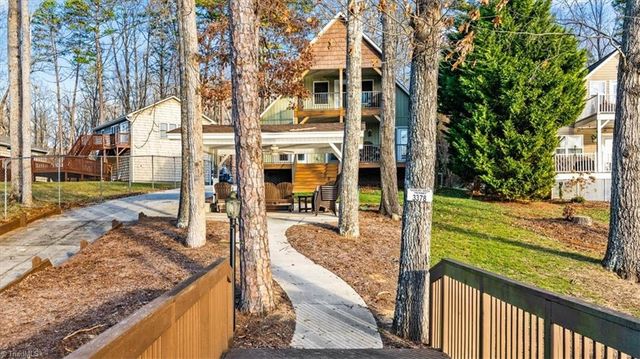 381 Capistrano Shores Boulevard, Lexington, NC 27292