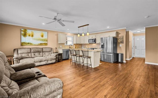 381 Capistrano Shores Boulevard, Lexington, NC 27292