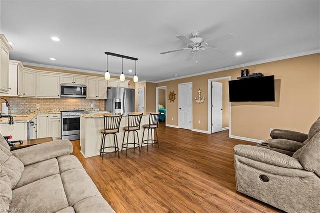 381 Capistrano Shores Boulevard, Lexington, NC 27292