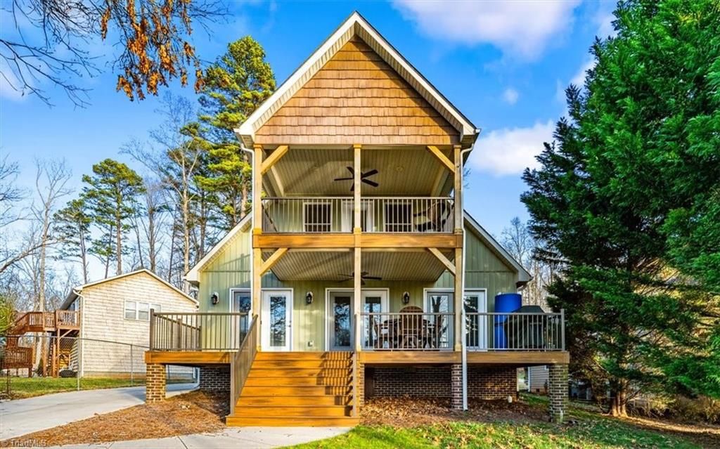 381 Capistrano Shores Boulevard, Lexington, NC 27292