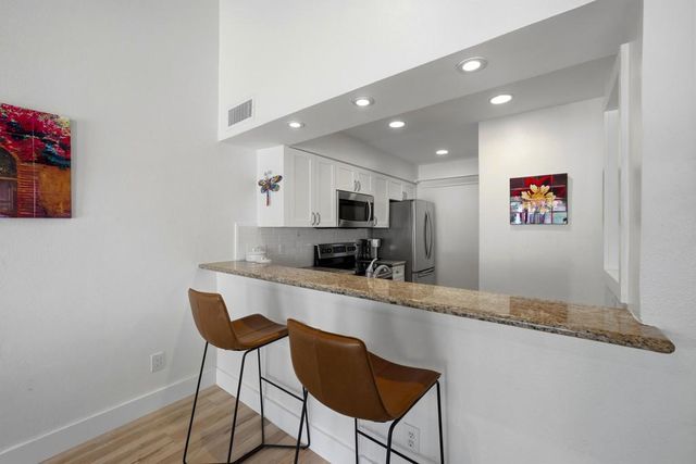 378 Wimbledon Drive, Rancho Mirage, CA 92270