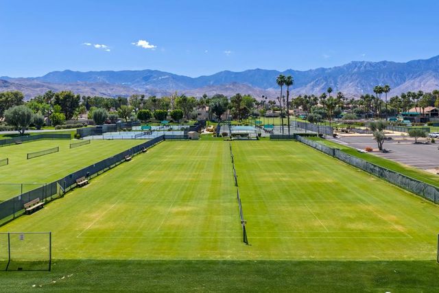 378 Wimbledon Drive, Rancho Mirage, CA 92270