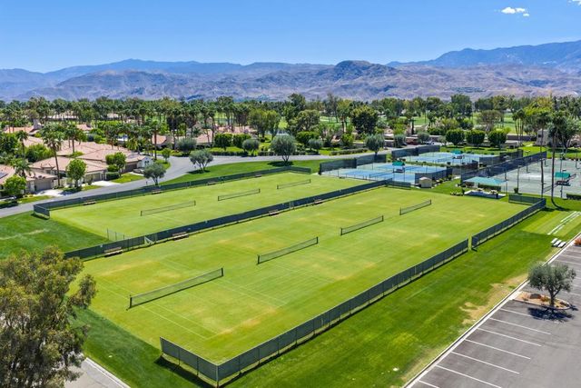 378 Wimbledon Drive, Rancho Mirage, CA 92270