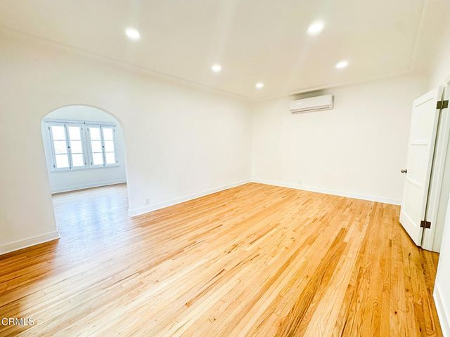 1540 E Wilson Avenue B, Glendale, CA 91205