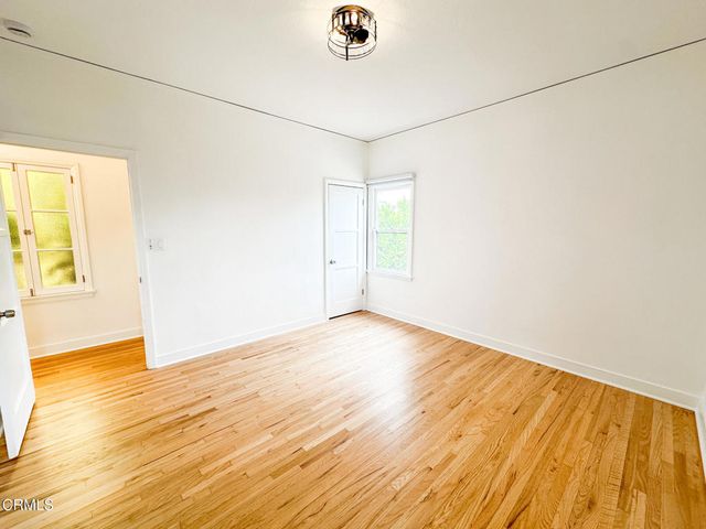1540 E Wilson Avenue B, Glendale, CA 91205