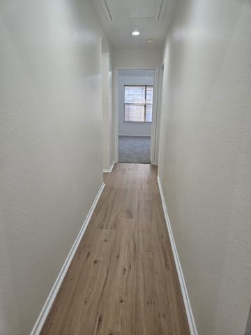 900 Crockett Drive, Lavon, TX 75166