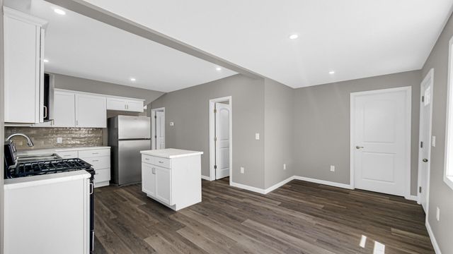 302 Oberreich Street, La Porte, IN 46350