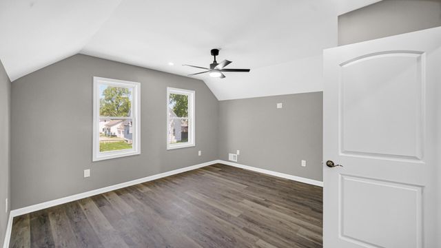 302 Oberreich Street, La Porte, IN 46350